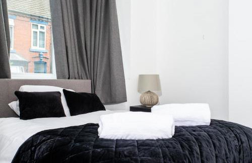 Modern 4BR Home in Dudley - Foto 29