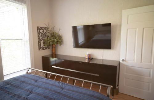 City Villa Sleeps 10-20 Free TV & Parking - Foto 14