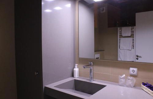 Apartaments y Habitacions Entre Volcans - Foto 37