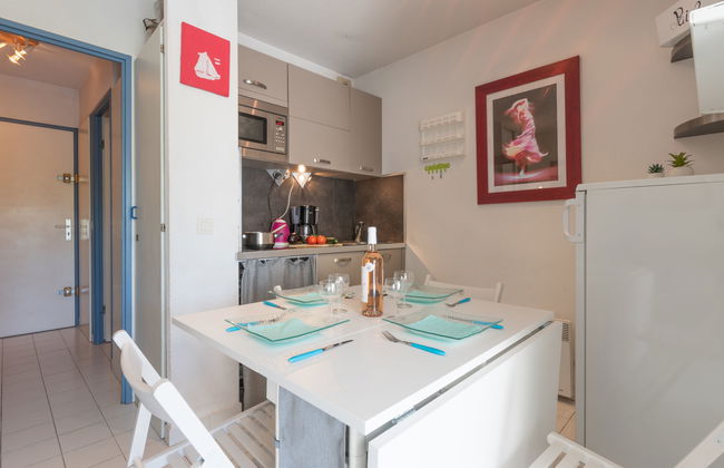 1 bedroom Apartment in La Grande-Motte with swimming pool and garden - Photo 7