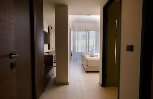 The Z Suites - Photo 2