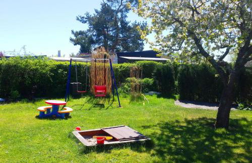 Ferienhaus Ostseebrise Usedom im Grünen familienfreundlich ruhig Parkplatz Terrasse Kamin - Foto 24
