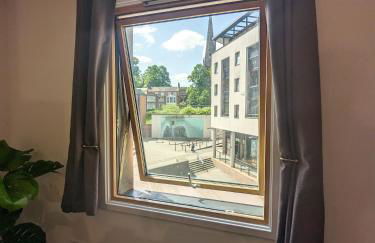 Beautiful Modern Coventry City Centre Apartment - Foto 8