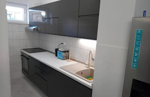 D&D Lausic Apartment - Photo 15