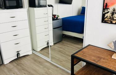 Superior beach studio with Pool Access and free parking - Foto 25