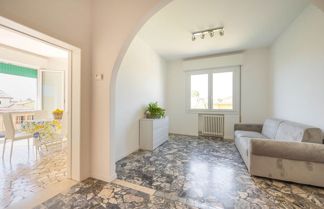 Venice Roof Garden - Photo 10