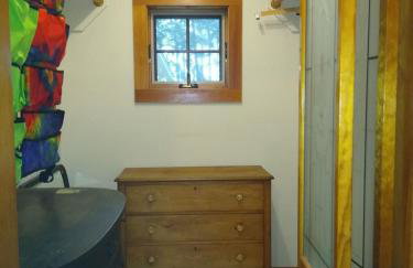 Red Cabin & Sauna on Lake Monomonac - Foto 27