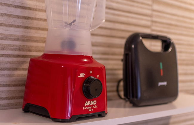 FLATS MAR'BELLA COM VARANDA, 100M PRAIA, PETFRIENDLY E ESTACIONAMENTO - Foto 23