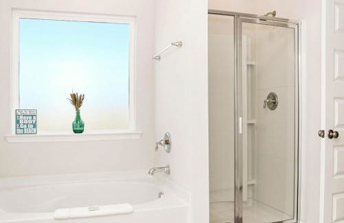 The Blue Bird by Pristine Properties Vacation Rentals - Foto 68