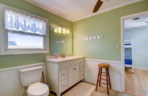 Ocean Isle Beach Home with Canal Views! - Foto 19