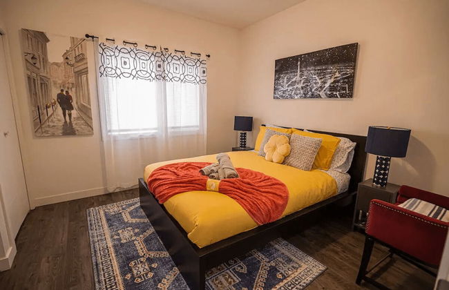 Gorgeous Penthouse - Photo 7