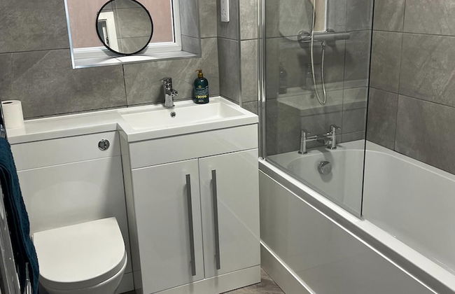 Tranquil New Nottingham Apartment - Foto 9