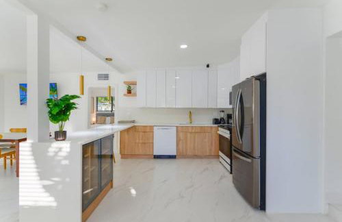 4BR North Miami Villa with Pool Patio Ping Pong - Foto 11