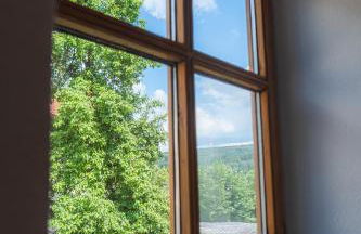 Gehobenes Ambiente in historischer Wohnung - Photo 27