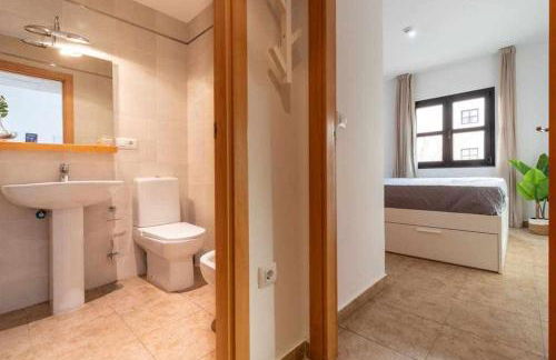 Apartamento 303 junto a la playa piscina y parking - Foto 19