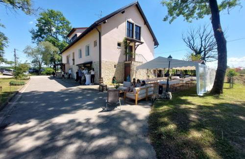 Lovačka kuća Draganić - Foto 1