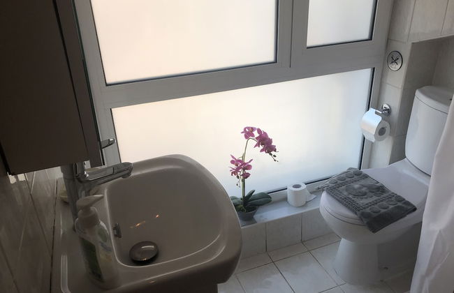 Casa Fiore - 2 Bed House 10 Mins Walk to Centre - Photo 37