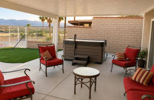 RIVERFRONT RUBY RED HOME WITH PRIVATE DOCK & View - Foto 6