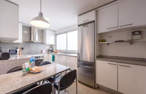 RamblasRentals Stylish Bright 3BR New Catalan Flat 10m Ramblas - Parking - Wifi - Photo 43