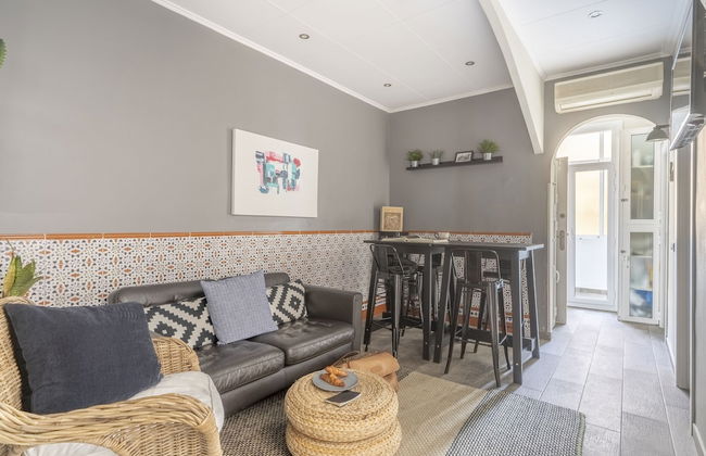 Lovely and Central 4 BR Apartment - Photo 28