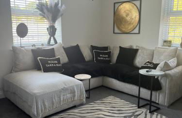 Chesil Beach View - Photo 1