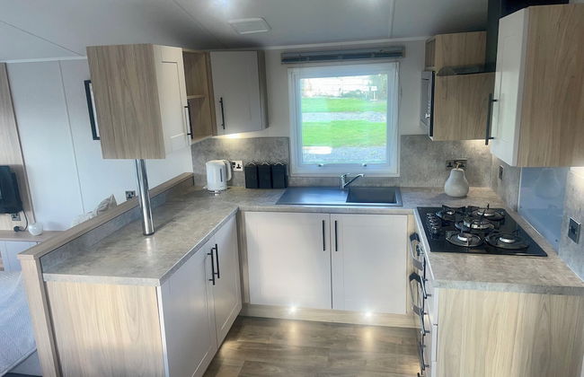 Charming 2-bed Chalet in Tuxford - Foto 4