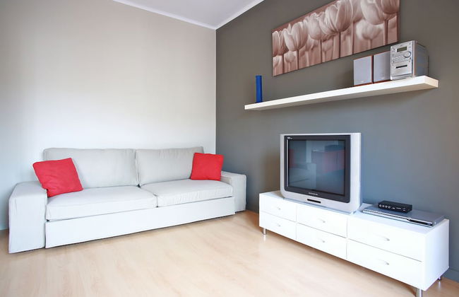 BarcelonaForRent The Sagrada Penthouse - Photo 12