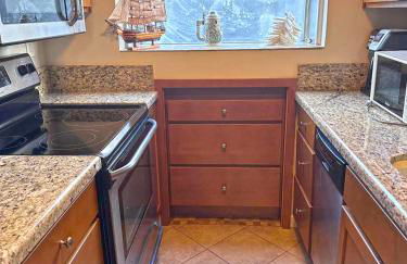 Stay in the Heart of Hillcrest! - Foto 19