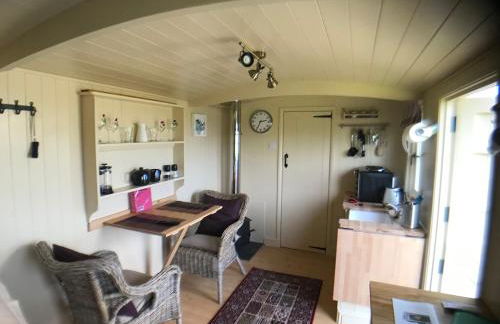 The Hawthorn Shepherds Hut - Photo 10