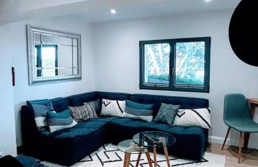 Peaceful Oasis in Ville d'Hiver - Foto 4