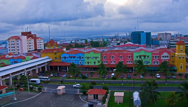 Panoramica su Colón