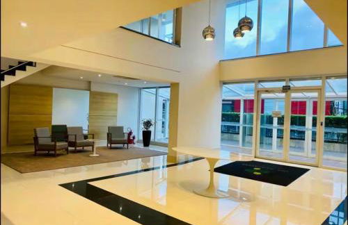 Lindo Studio No Coração da Cidade e Prox ao Aeroporto - Foto 4