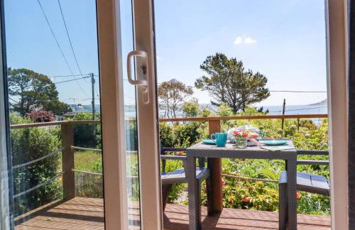 The Studio - Photo 18