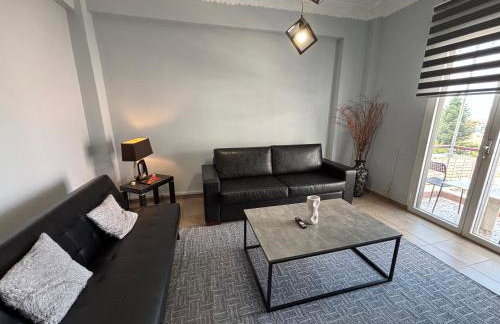 Sarris apartment - Photo 11