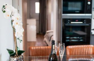 Luxury Apartment nr Broadway with Private Parking! - Foto 23