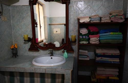 Pinnettu sardo casa di campagna in ecosistema insetti e animaletti simpatici in condivisione,Leggere attentamente Prima di prenotare - Foto 36