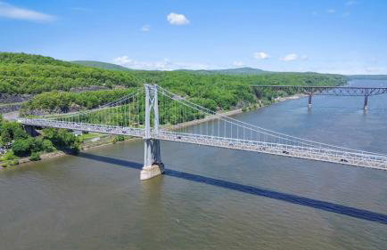 Hudson Escape W Hot Tub Bridge View - Foto 37