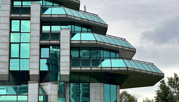 Exemple d'architecture brutaliste de Belgrade