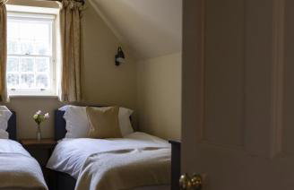 Coulin Farmhouse - Photo 38