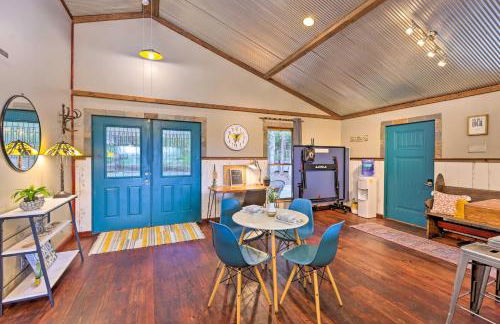 Pet-Friendly Outdoor Paradise with Grill, Decks - Foto 11