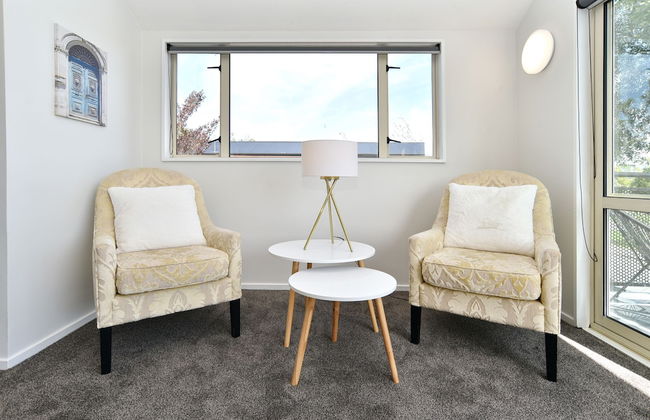 Moa Place - Christchurch Holiday Homes - Photo 36