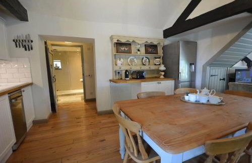 Haddon Grove Farm Cottages - Photo 57