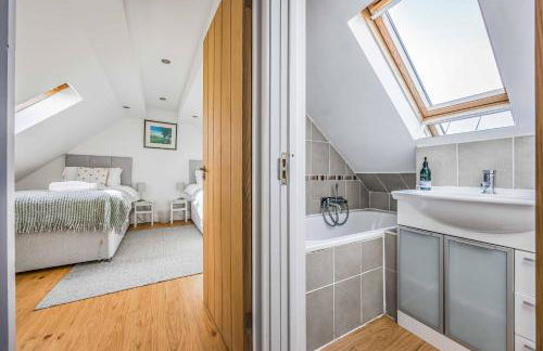 Gorgeous Bosham Family Home w Garden - Pass the Keys - Foto 34