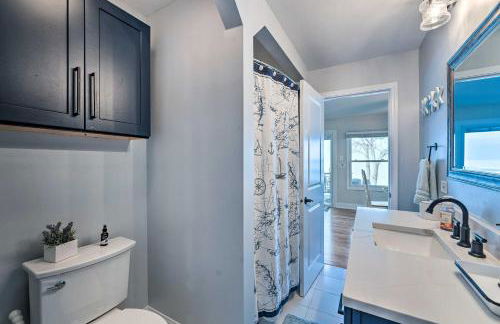 Lakefront Home with Gorgeous Sunsets, Kayaks, and Pier - Foto 11