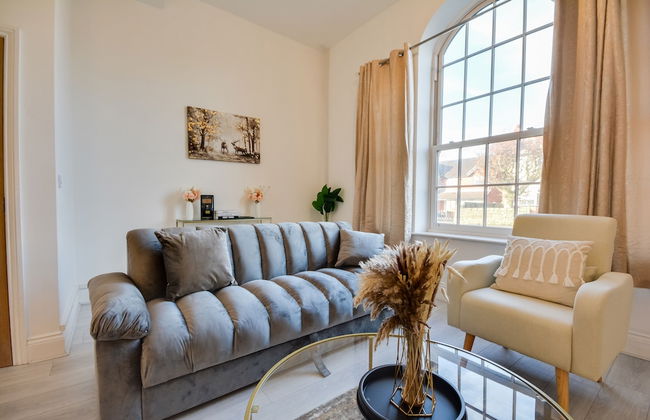 Lovely 1-bed Apartment in Wigan - Photo 1