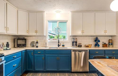 Branch & Thistle, 20 Min to Mt Bachelor & Hot Tub - Foto 13