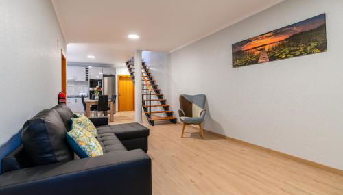 Goncalves House - AC and private parking - Foto 1