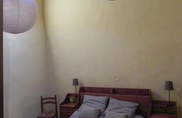 BAIX EMPORDÀ. Increíble casa en pueblo medieval - Foto 7