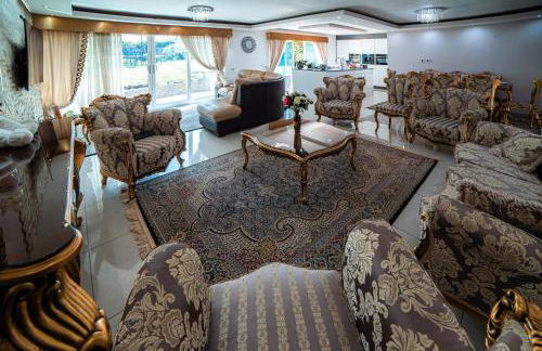 Family & Contractors 3 BR Bungalow Cot Garden Netflix Coffee Station - Foto 37