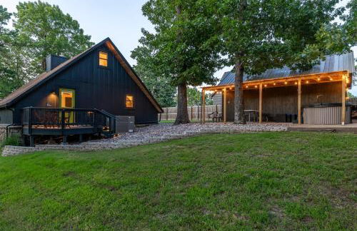 Modern A Frame Cottage - Photo 14